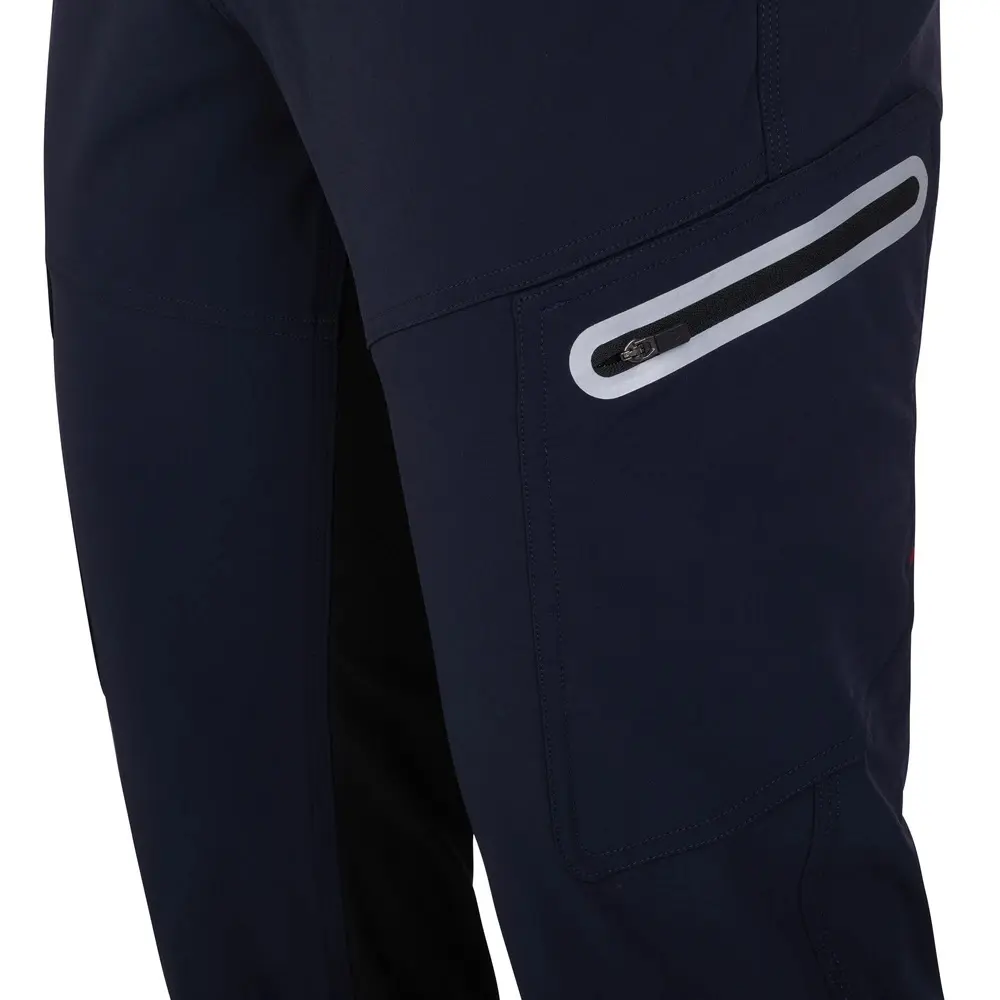 103035X-NAVY-06-safetyrplweb-velilla.webp